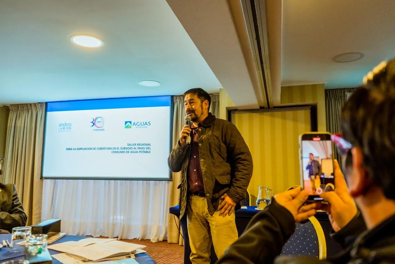 ACHM, Andess y Aguas Andinas realizan exitoso taller para reforzar el subsidio de agua potable y alcantarillado