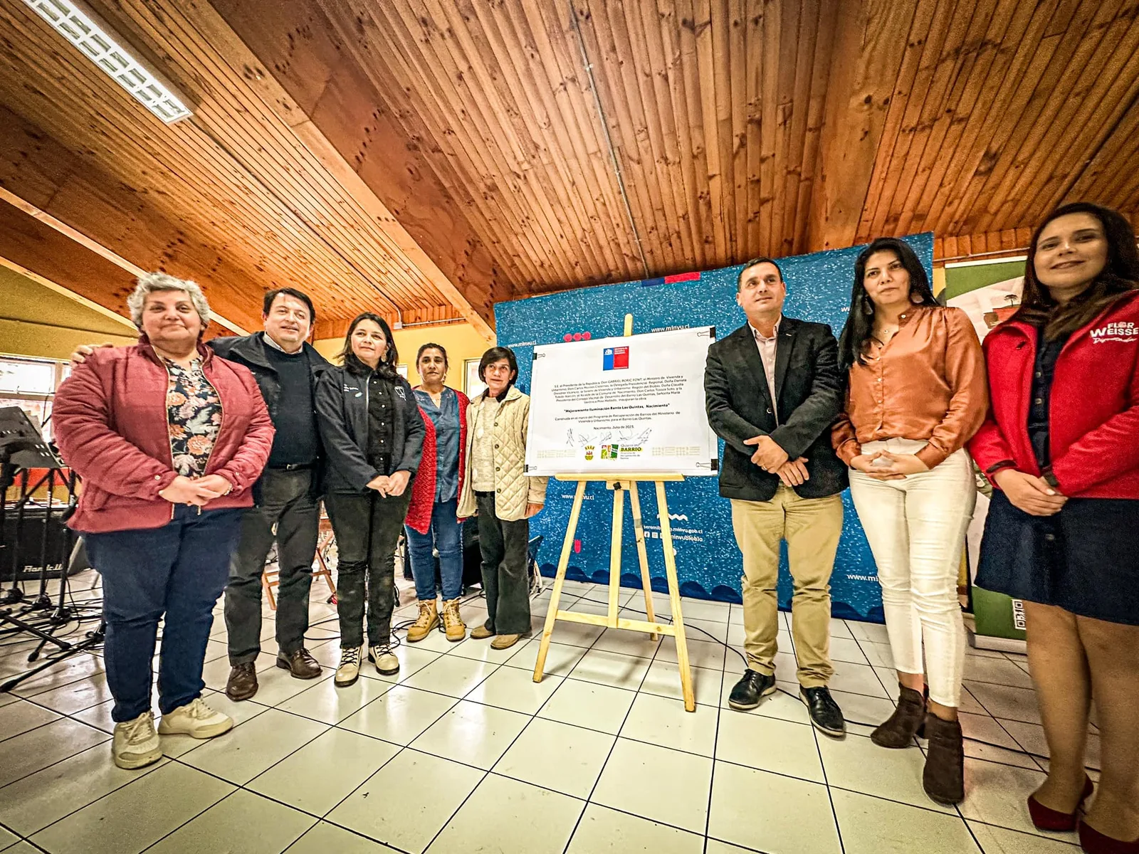 Vecinos y autoridades inauguran luminarias LED en Barrio Las Quintas de la comuna de Nacimiento