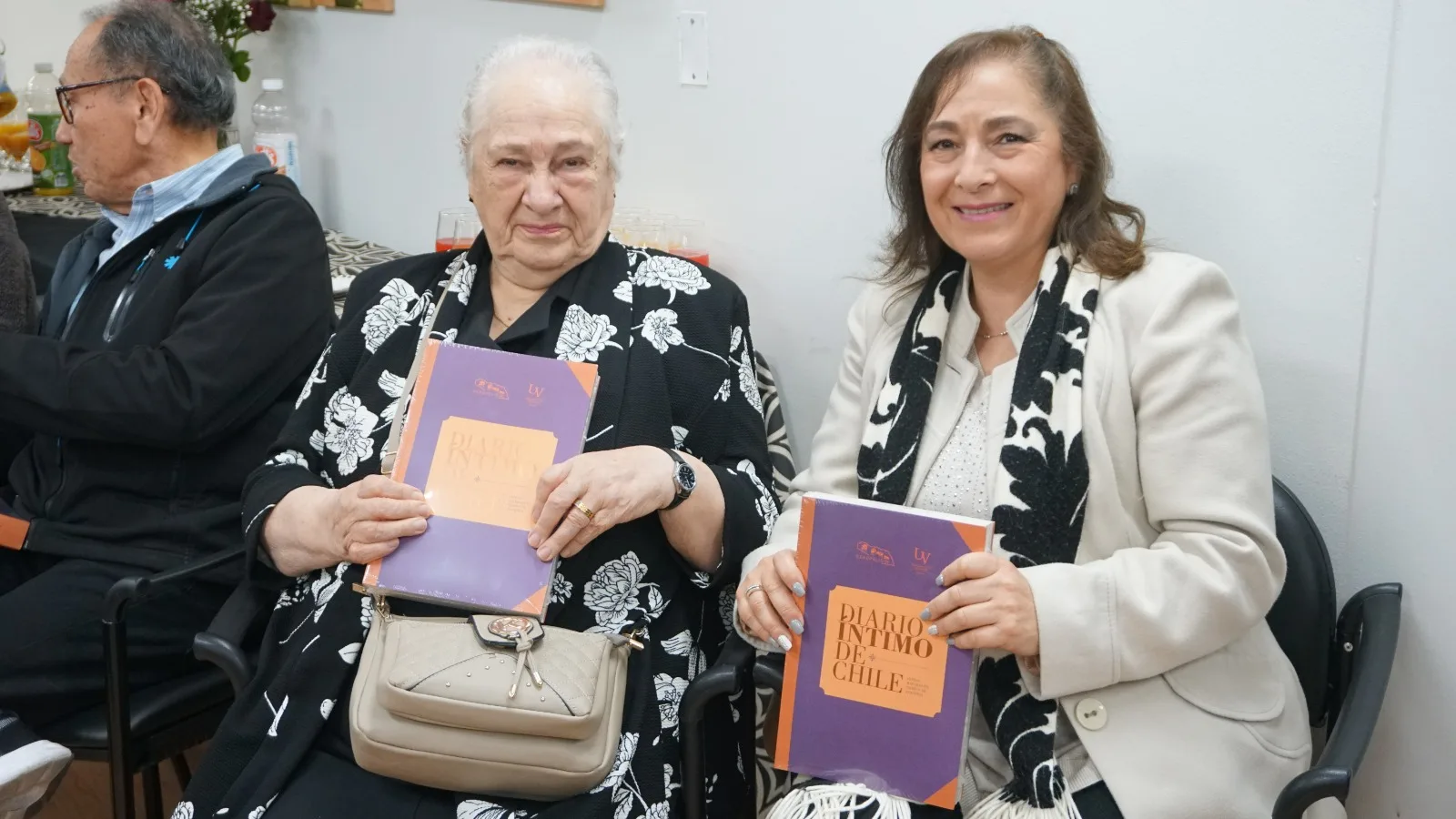 Comisión de Adulto Mayor y Universidad de Valparaíso realizaron lanzamiento del libro “Diario Íntimo de Chile”