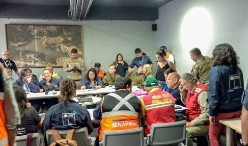Municipio de Viña del Mar despliega operativos de ayuda en zona siniestras en coordinación con autoridades regionales y albergues