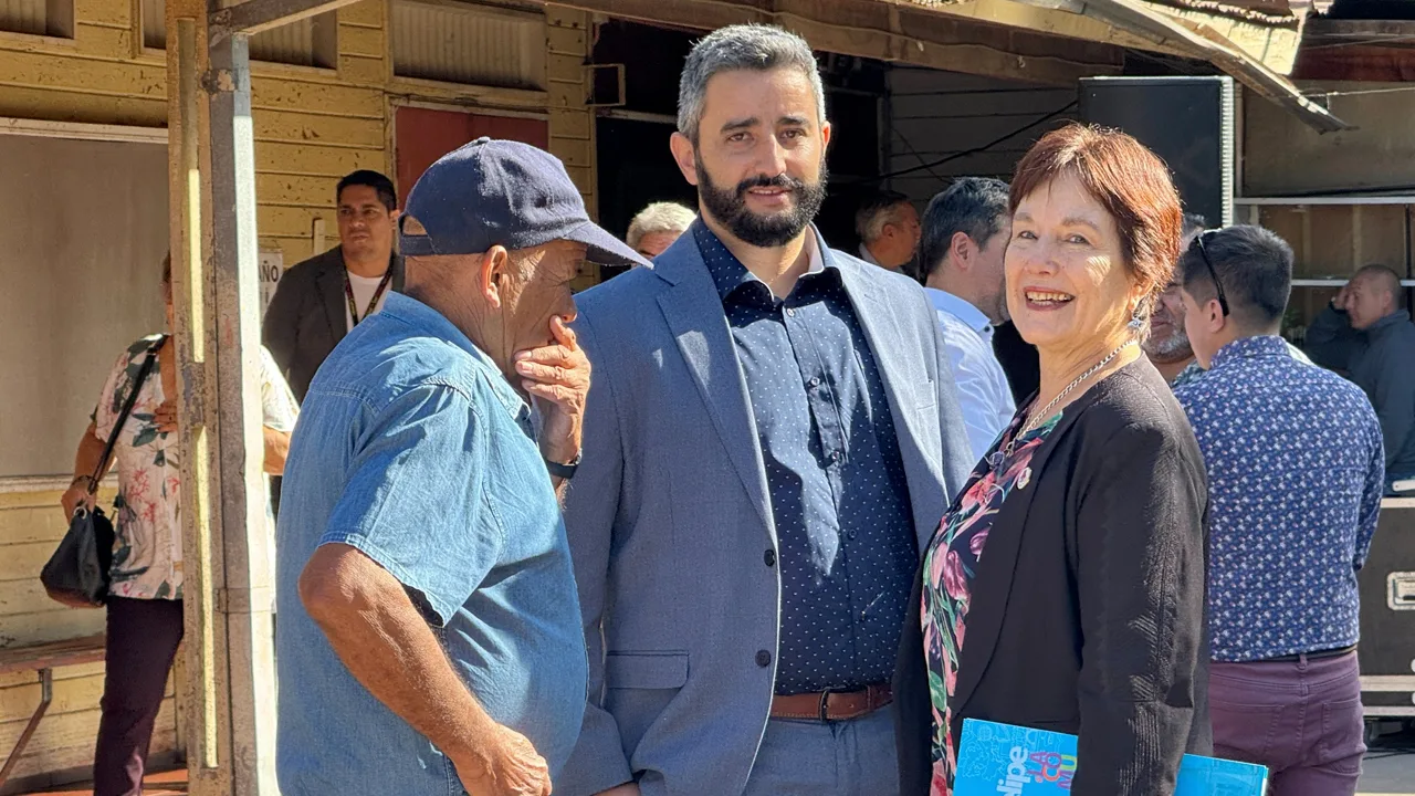 Delegación Municipal de San Felipe suma más de dos mil atenciones en su primer año de trabajo con la comunidad de la Ribera Sur