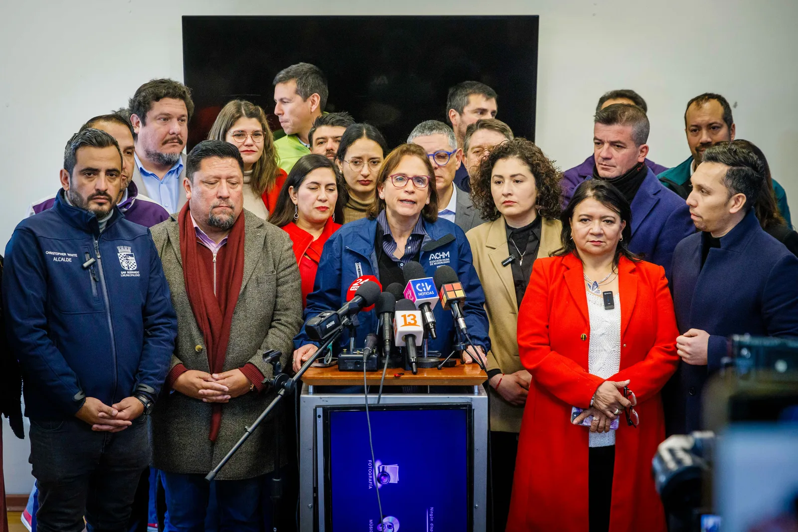 Municipios exigen compensaciones inmediatas para vecinos afectados por prolongados cortes de electricidad
