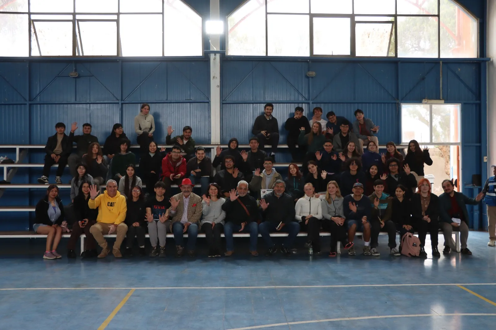 Centro Comunitario de Paipote recibe a estudiantes de Geografía que analizarán los desafíos urbanos de Copiapó