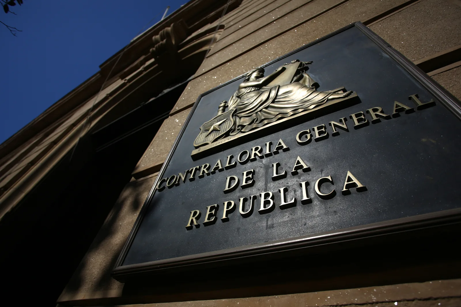 Comunicado ACHM: Contraloría confirma facultad de las asociaciones municipales para prestar y financiar servicios de capacitación conforme a la ley