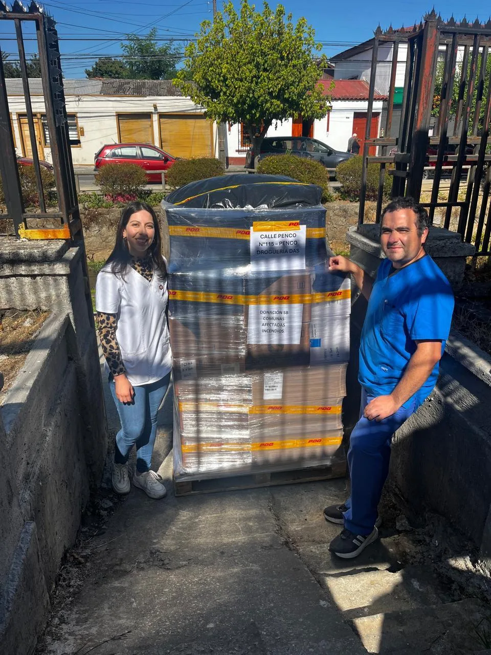ACHM y Salcobrand coordinan donación de medicamentos y productos veterinarios para familias damnificadas de Penco