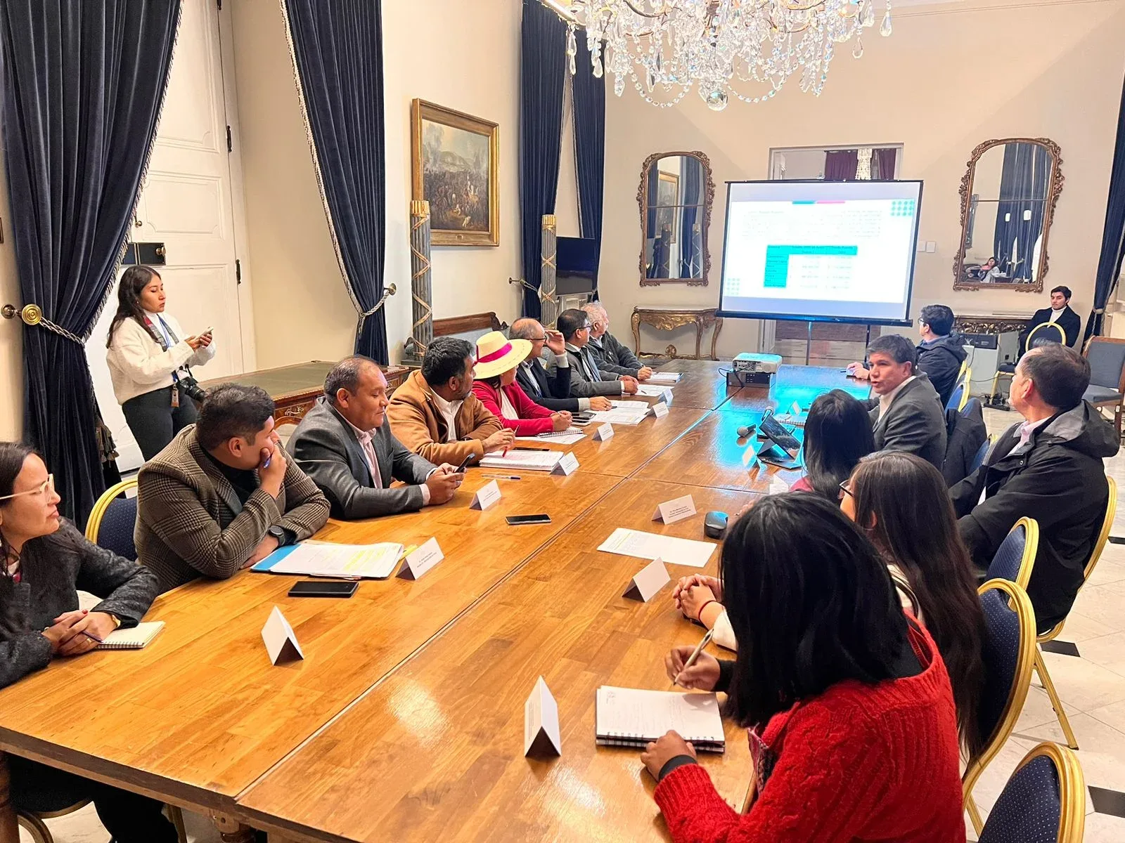 Autoridades Locales de Tarapacá y Arica-Parinacota se reunieron con Ministros y Subsecretarios en Santiago